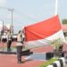 Kapolres Bontang Pimpin Upacara  Bendera Di Lapangan Apel Polres Bontang
