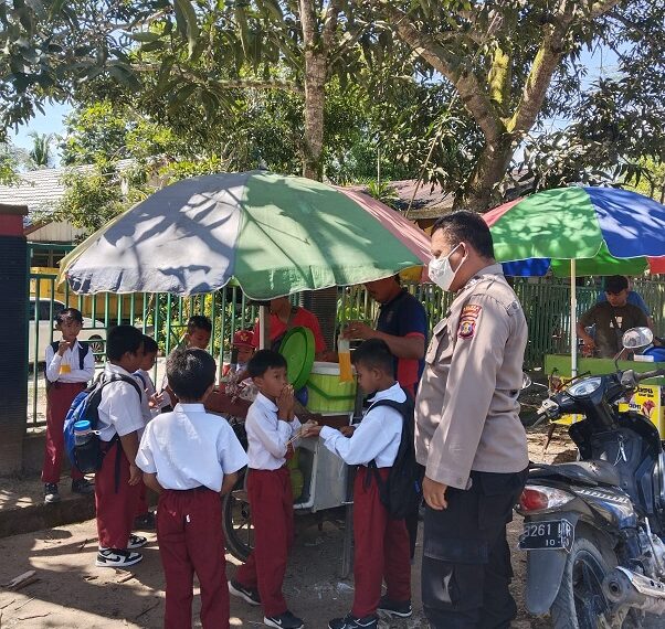 Patroli Sekolahan , Cara Polsek Marang Kayu Antisipasi Penculikan Dan Kenakalan Siswa