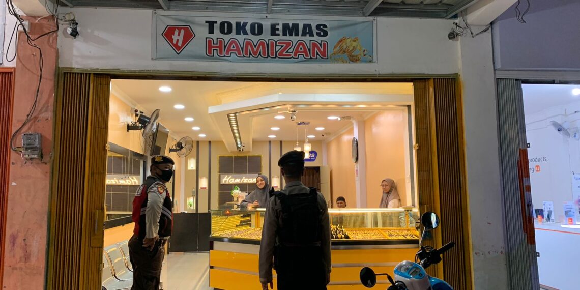 Antisipasi Kriminalitas Malam Hari ,Personil Samapta Polres Bontang laksanakan Patroli