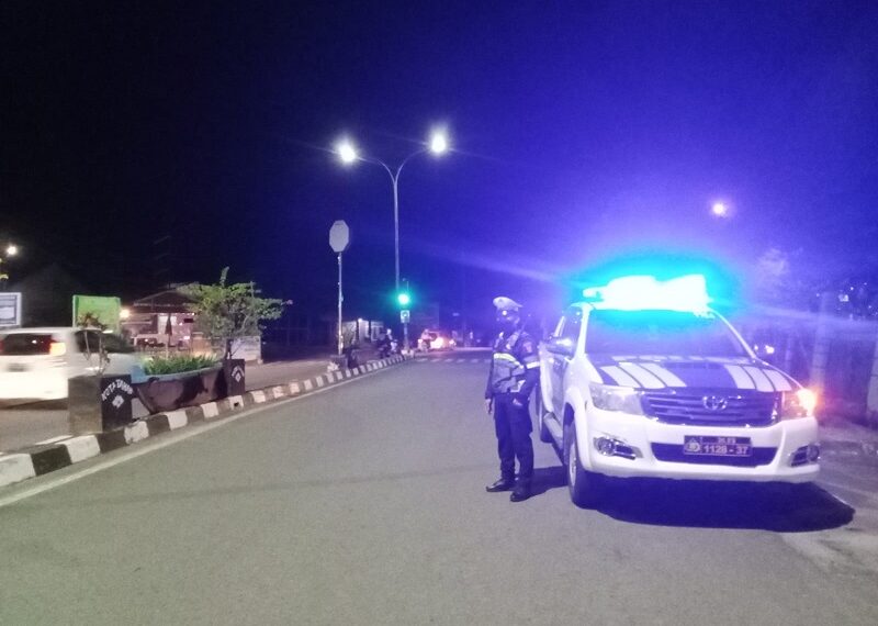 Cegah Aksi Balap Liar Di Malam Minggu, Sat Lantas Polres Bontang Tingkatan Patroli Blue Light