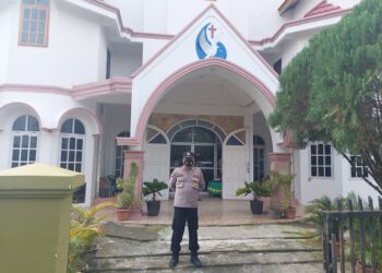 Guna Memberikan Rasa Aman, Polsek Bontang Selatan Rutin Laksanakan Patroli Pengamanan Gereja