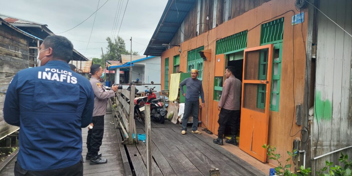 Seorang Pria di Berbas Pantai Ditemukan Tewas Dalam Kamarnya