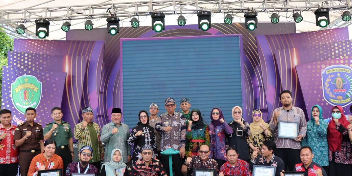 Kapolres Bontang AKBP Yusep Dwi Prastiya, S.H., S.I.K., M.H. menghadiri kegiatan Opening Ceremony dalam rangka Innovation Week 2023 Gelar Teknologi Tepat Guna Ke – IX tingkat Provinsi Kalimantan Timur