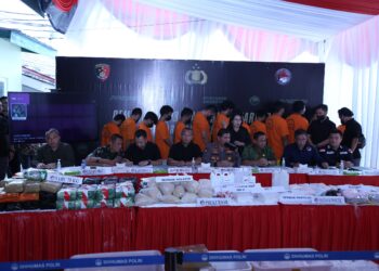 Dittipidana Narkoba Bareskrim Polri Memusnahkan Barang Bukti Narkoba Jenis Sabu dan Ribuan Pil Extasi