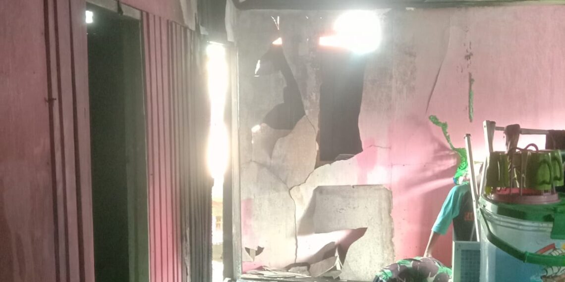 Korsleting Mesin Cuci Dapur Warga di Tanjung Limau Dilalap Api