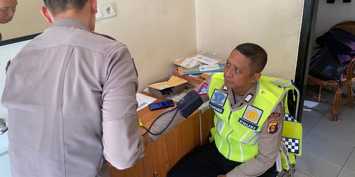 Dukung Operasi Patuh Mahakam 2023, Biddokkes Polda Kaltim Cek Kesehatan Personel