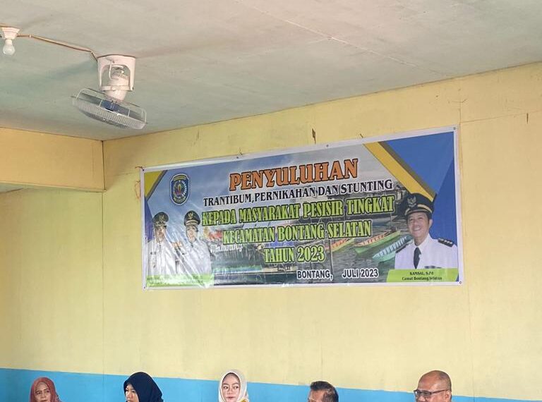 Bhabinkamtibmas Tanjung Laut Indah Menghadiri Penyuluhan Pernikahan dan stunting di Malahing