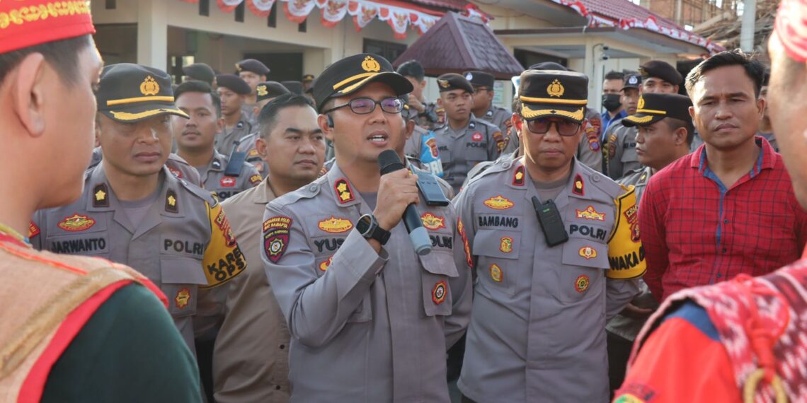 Aksi Damai Aliansi Borneo Bersatu Kota Bontang Serukan Roky Gerung Ditangkap