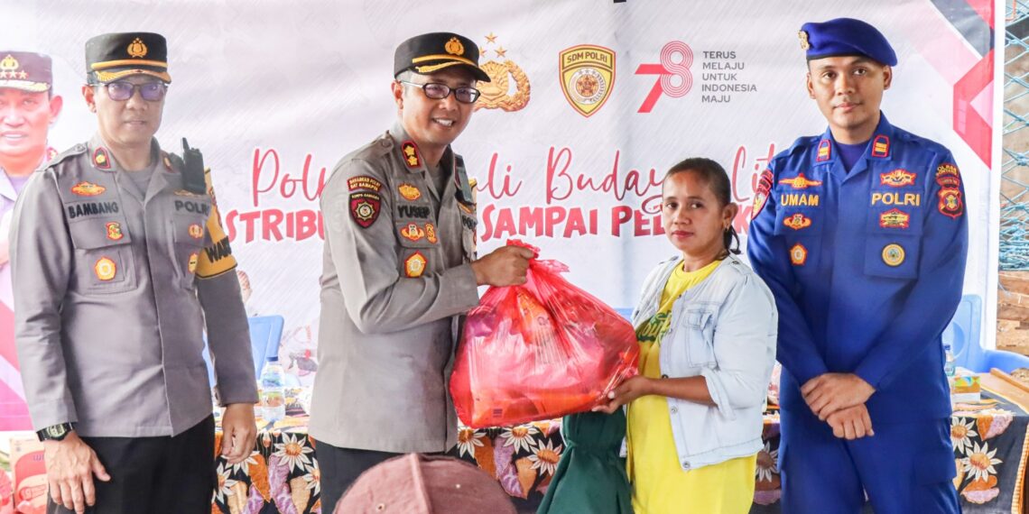 Peduli Warga: Polres Bontang Gelar Bakti Sosial dan Bakti Kesehatan