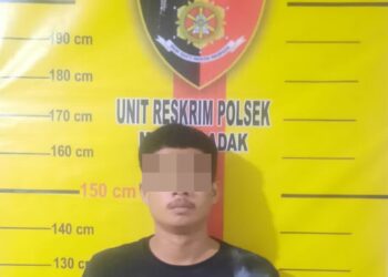 Kedapatan Bawa Sabu Seorang Pria Ditangkap Polisi di Desa Badak Baru