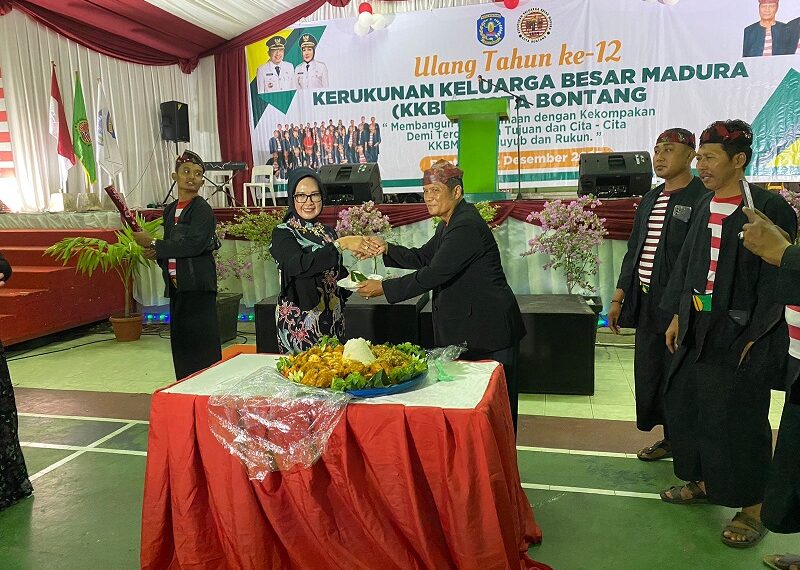 Kasat Binmas Polres Bontang Hadiri Hari Jadi Ke 12 Tahun Kerukunan Keluarga Besar Madura (KKBM) Kota Bontang