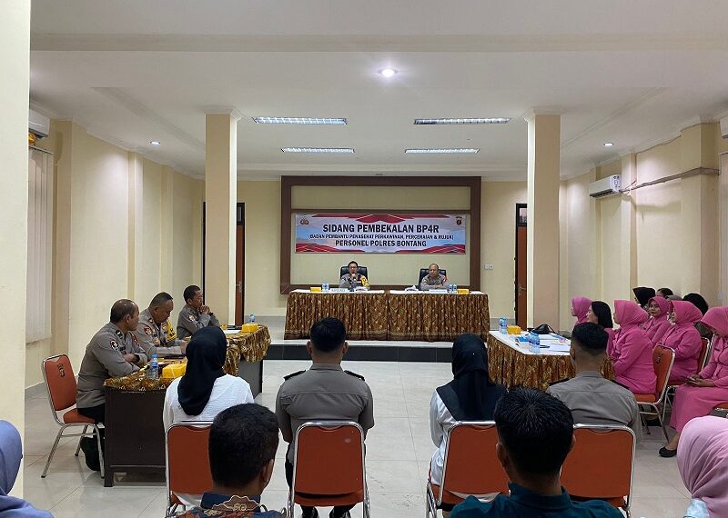 Kapolres Bontang Pimpin Sidang BP4R: Diharapkan Kedepannya Menjadi Keluarga Yang Harmonis