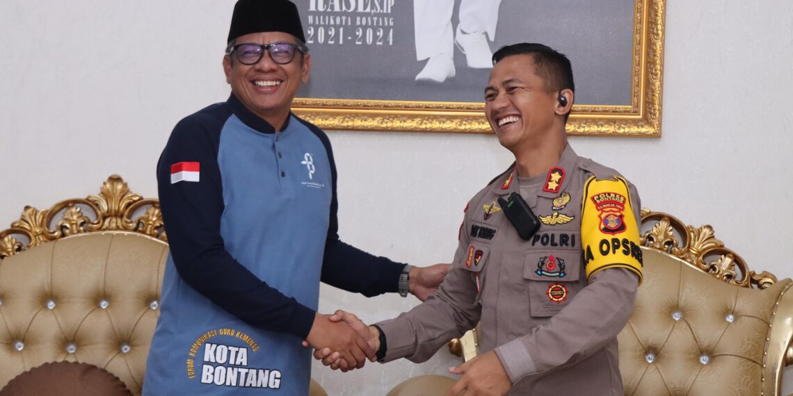 Kapolres Bontang Silaturahmi ke Pemkot Bontang, Siap Mendukung Program Pembangunan Dengan Meningkatkan Keamanan dan Ketertiban