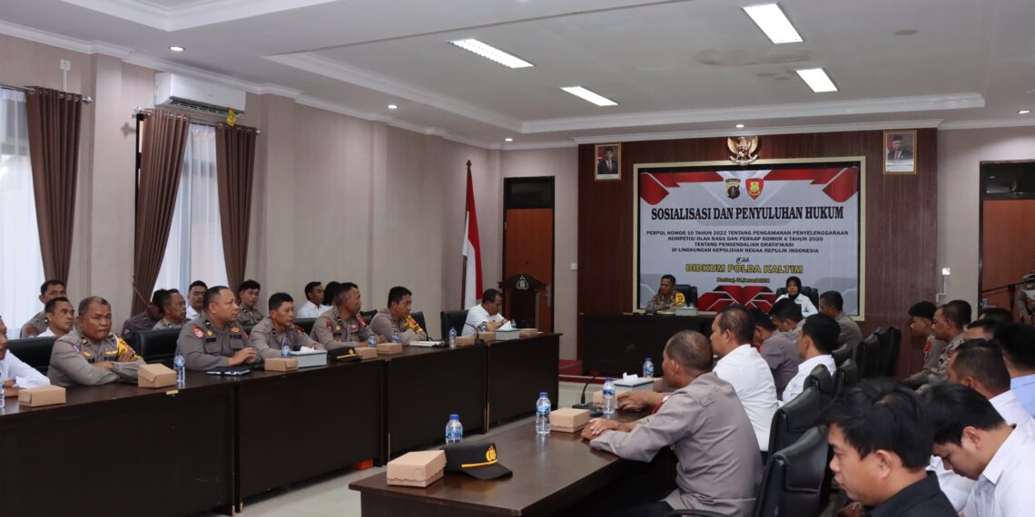 Sosialisasi Hukum Tahun 2024: Bidkum Polda Kaltim Edukasi Aturan Terkini di Polres Bontang