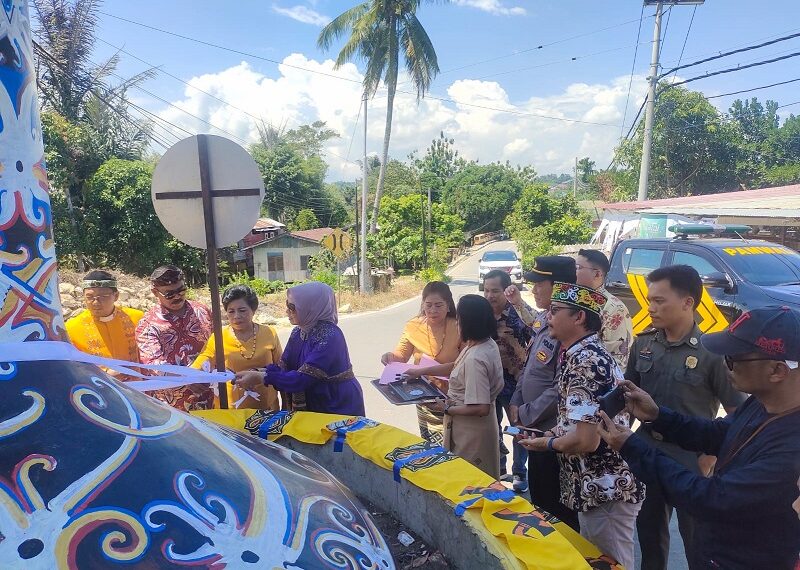 Kapolsek Bontang Barat Hadiri Persemian Tugu Kandiandulang