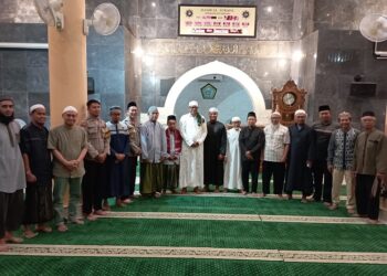 Bangun Kepedulian Sosial, Polsek Bontang Barat Berintegrasi Dengan Pemkot Bontang Melalui Safari Ramadhan