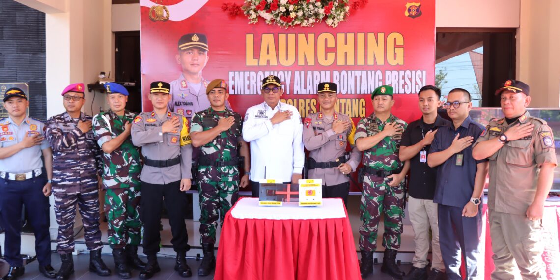 KAPOLRES BONTANG AKBP ALEX FL TOBING SIK BERSAMA WALIKOTA BONTANG RESMIKAN SISTEM EMERGENCY ALARM BONTANG PRESISI