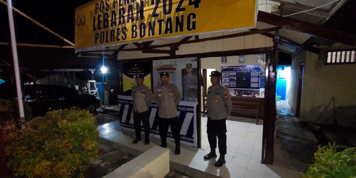 Beri rasa aman, Personil Polres Bontang Laksanakan Pengamanan di Pos Pam Marangkayu Hari H Lebaran
