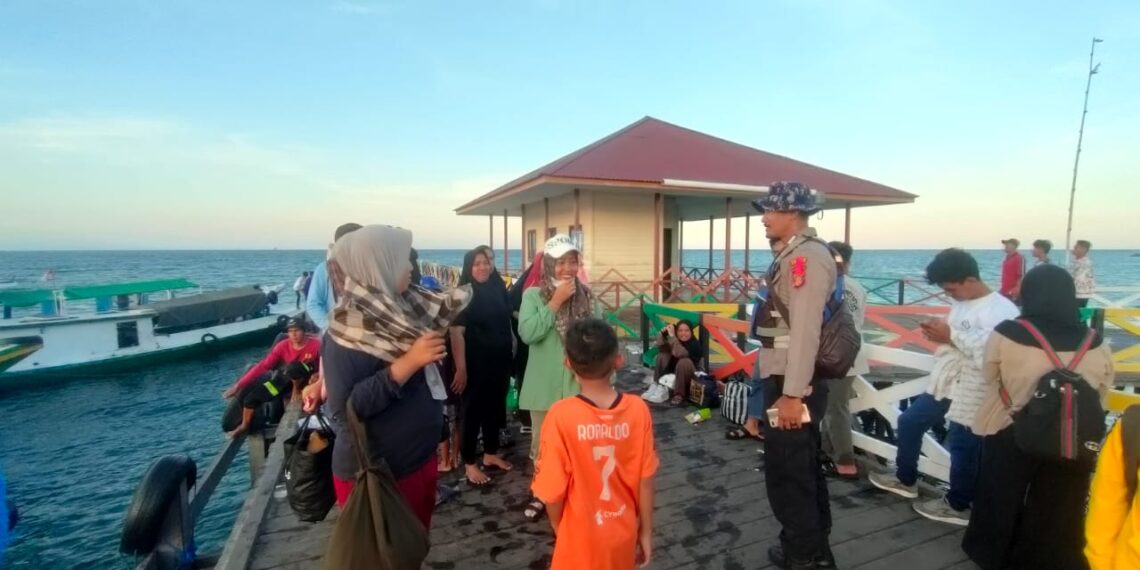 Beri rasa aman saat libur Lebaran, Sat Polair Polres Bontang laksanakan Pengamanan Wisata Pulau Beras Basah
