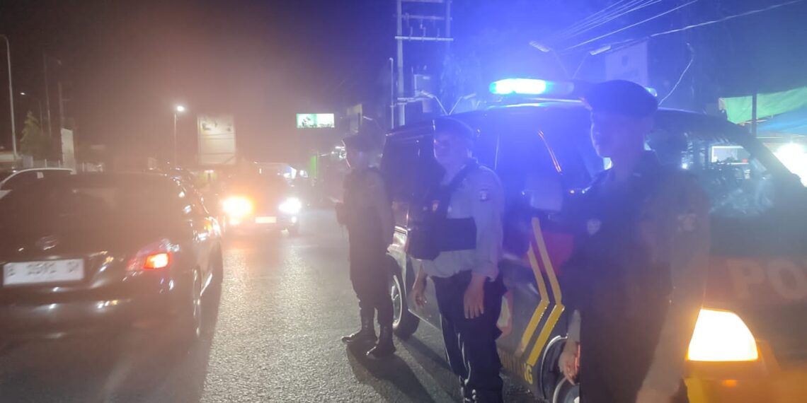 Antisipasi Kejahatan Jalanan saat libur lebaran, Polres Bontang Gelar Patroli Dialogis dan Blue Light