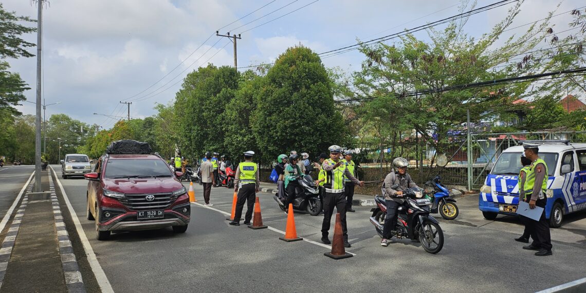 Tingkatkan Kepatuhan Masyarakat, Sat Lantas Polres Bontang Laksanakan Penertiban Pajak Kendaraan Bermotor