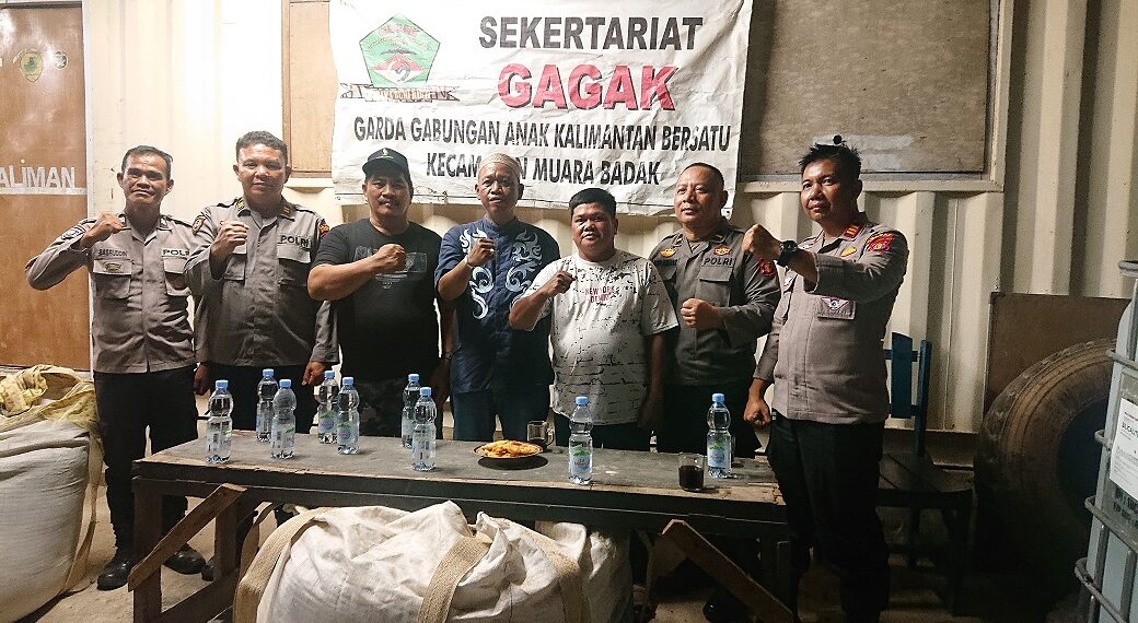 Kapolsek Muara Badak Jalin Silaturahmi dan Sinergi dengan Ormas GAGAK
