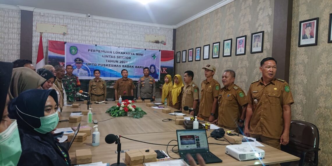 Kapolsek Muara Badak Hadiri Rapat Koordinasi Lintas Sektor Bidang Kesehatan