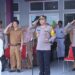 Kapolres Bontang Menjadi Irup pada Upacara Hari Senin di SMKN 1 Bontang