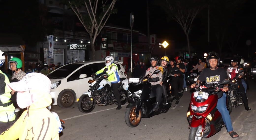 Cipta Kondisi jelang Pilkada 2024, Kapolres Bontang Pimpin Patroli R2 keliling Kota Bontang