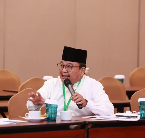 PBNU Imbau Santri Tak Terprovokasi Pembenturan Polri