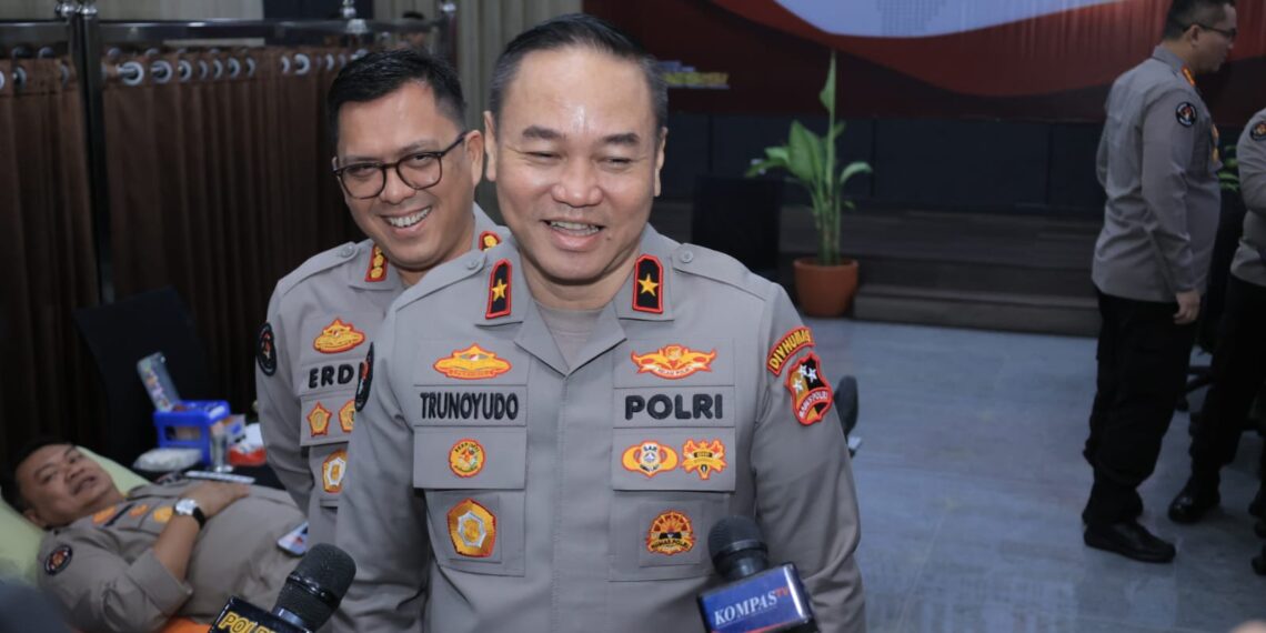 Hari Jadi Humas Polri Ke-73, Divhumas Polri Gelar Donor Darah Bersama Media