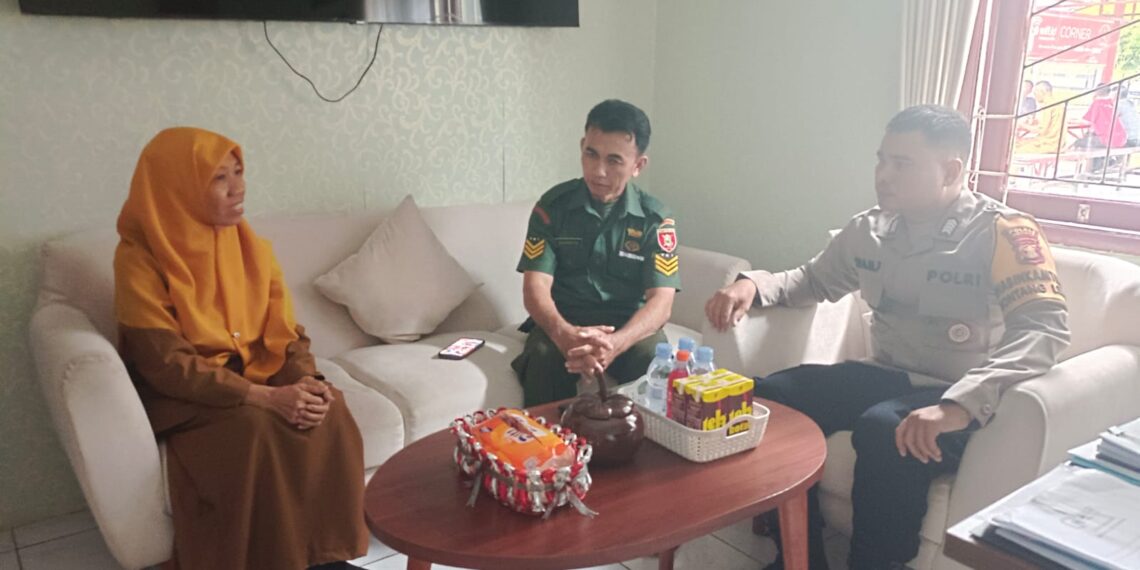 Bersinergi bersamma Babinsa, Bhabinkamtibmas Bontang Lestari Gelar Cooling System Jelang Pilkada 2024 diwilayah Binaan