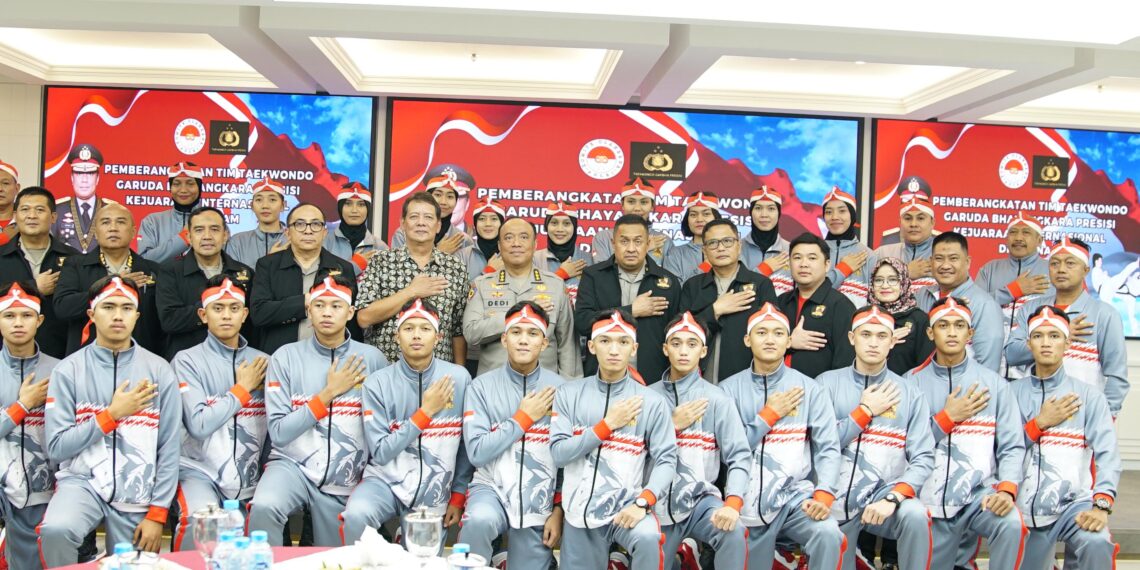 Lepas Tim Taekwondo Garbha Presisi Ke Vietnam, Irwasum Polri: Jaga Nama Baik Institusi dan Negara, Junjung Sportivitas