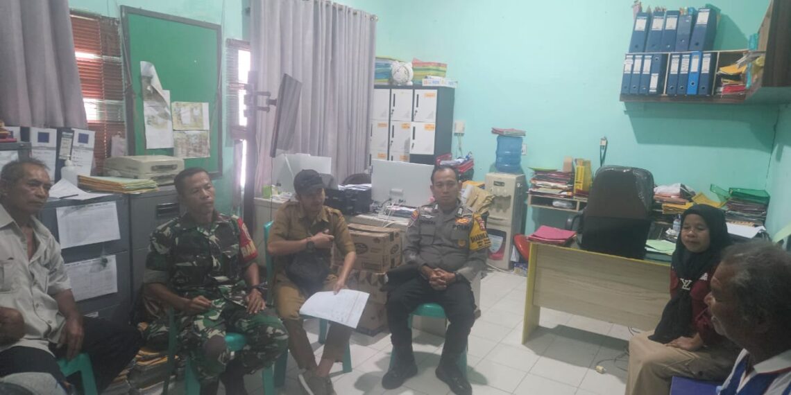 Problem solving, Bhabinkamtibmas Desa Tanjung Limau Lakukan Mediasi Permasalahan warga binaan