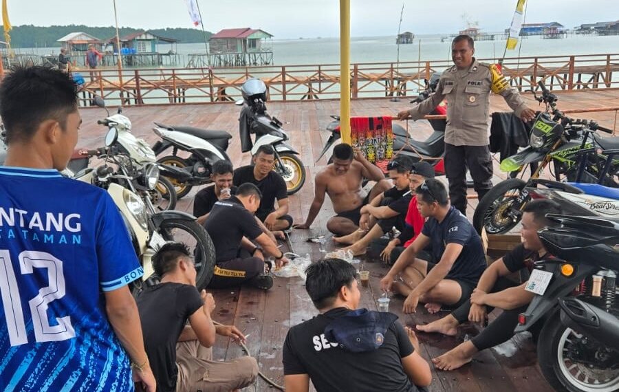 Upaya Kamtibmas wilayah binaan, Bhabinkamtibmas Bontang Kuala Laksanakan Cooling System dan Silaturahmi dengan Pegawai Damkar