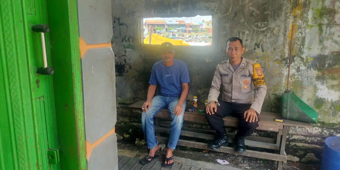 Kegiatan Cooling System dan Cipta Kondisi oleh Bhabinkamtibmas Kelurahan Tanjung Laut Indah