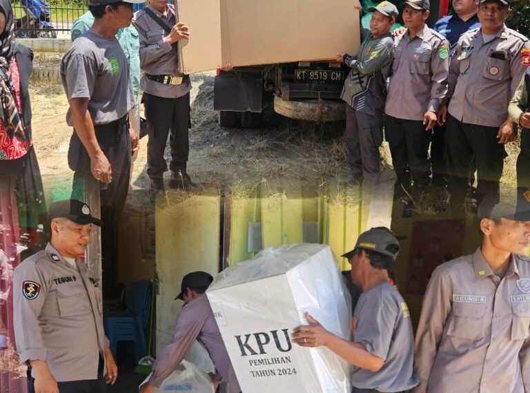 Pendistribusian Logistik PSU Pilbup Kukar dari PPK Marangkayu ke PPS Prangat Selatan Berjalan Lancar