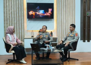 Melalui Talkshow ‘Ngopi’ BTV, Polda Kaltim Terangkan Mengenai Strategi Optimalisasi Kinerja Polri