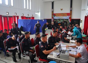 Pastikan Kondisi Personel Tetap Prima, Sat Brimob Polda Kaltim Gelar Pemeriksaan Kesehatan Berkala