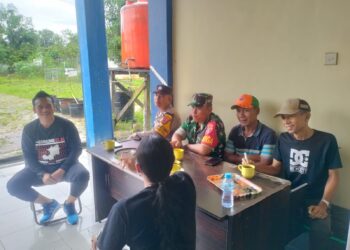 Bhabinkamtibmas Gunung Elai Jalin Koordinasi Kamtibmas Bersama Ketua RT dan Tokoh Masyarakat