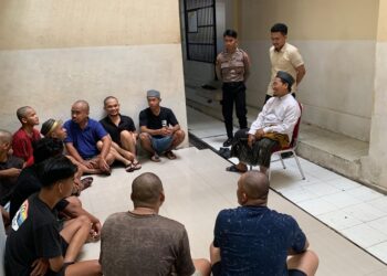 Tingkatkan iman dan taqwa, Polres Bontang Gelar Binrohtal Rutin untuk warga binaan