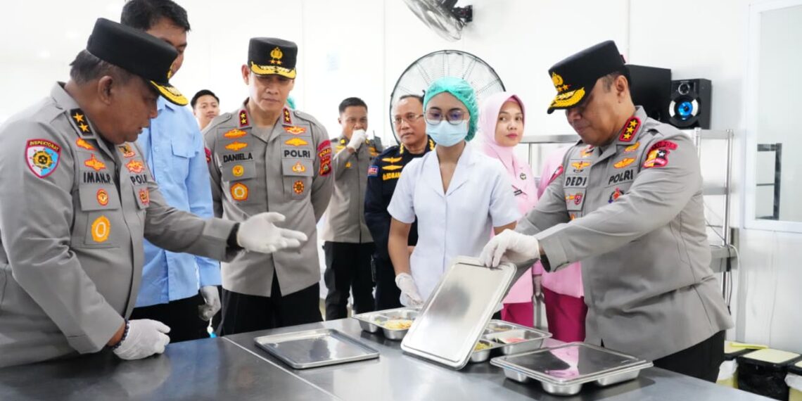 Pentingnya Inovasi Menu Bergizi Lokal dengan Rasa yang Disukai Anak-anak Penerima Manfaat SPPG Plawa Polda Bali