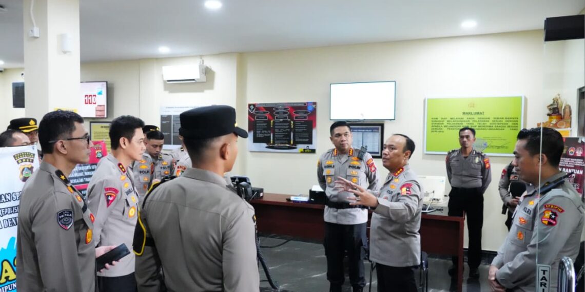 Polri Berbenah: Wakapolri Tinjau Peningkatan Pelayanan SPKT di Denpasar — Jawaban Nyata terhadap Tuntutan Masyarakat akan Pelayanan Cepat, Adil, dan Transparan