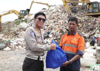 Ditlantas Polda Kaltim Gelar “Polantas Menyapa dan Berbagi Sembako” di Balikpapan Timur