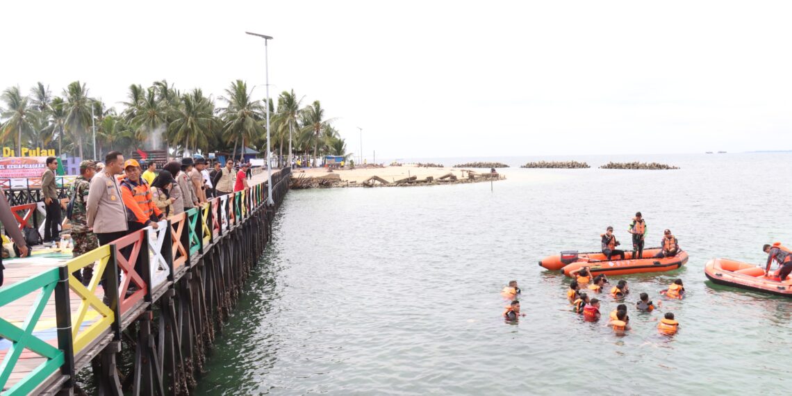 Siaga Sejak Dini ! Simulasi Tanggap Bencana di Pulau Beras Basah Latih Respons Cepat Petugas dan Warga