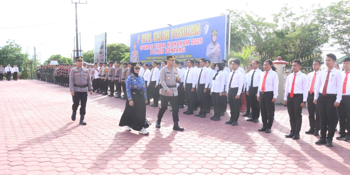 Apel Gelar Pasukan Operasi Zebra Mahakam 2025 Polres Bontang : Ciptakan Kamseltibcar lantas yang Aman dan Nyaman