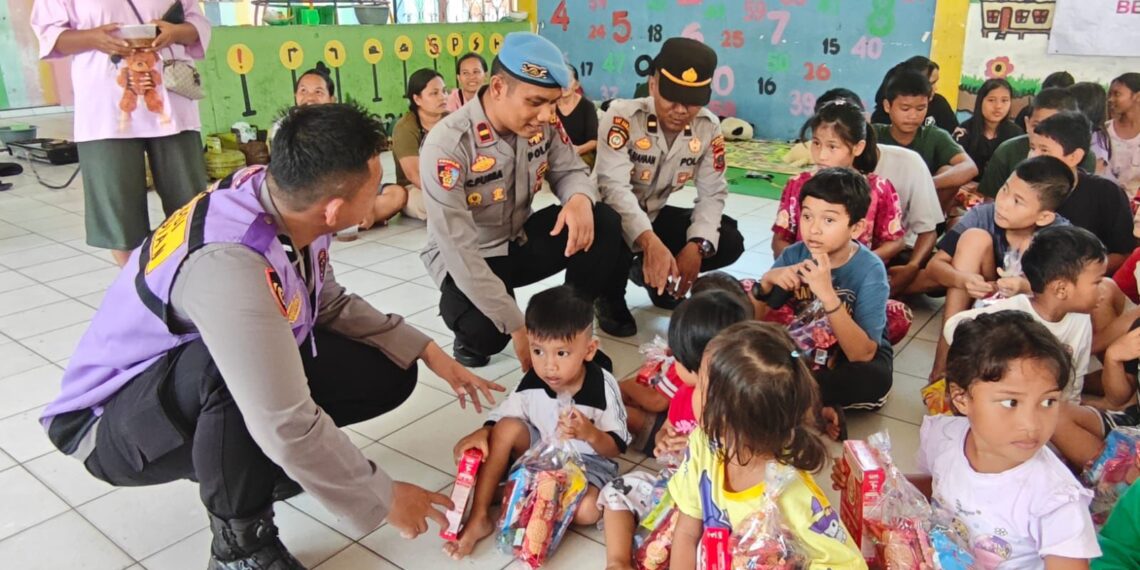 Tim Trauma Healing Polres Sibolga Hadir di Posko Pengungsian TK Negeri Pembina Sibolga