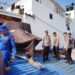 Kapal MV Egon Tiba di Pelabuhan Krueng Geukueh, Kapolres Lhokseumawe Terima Bantuan Polri