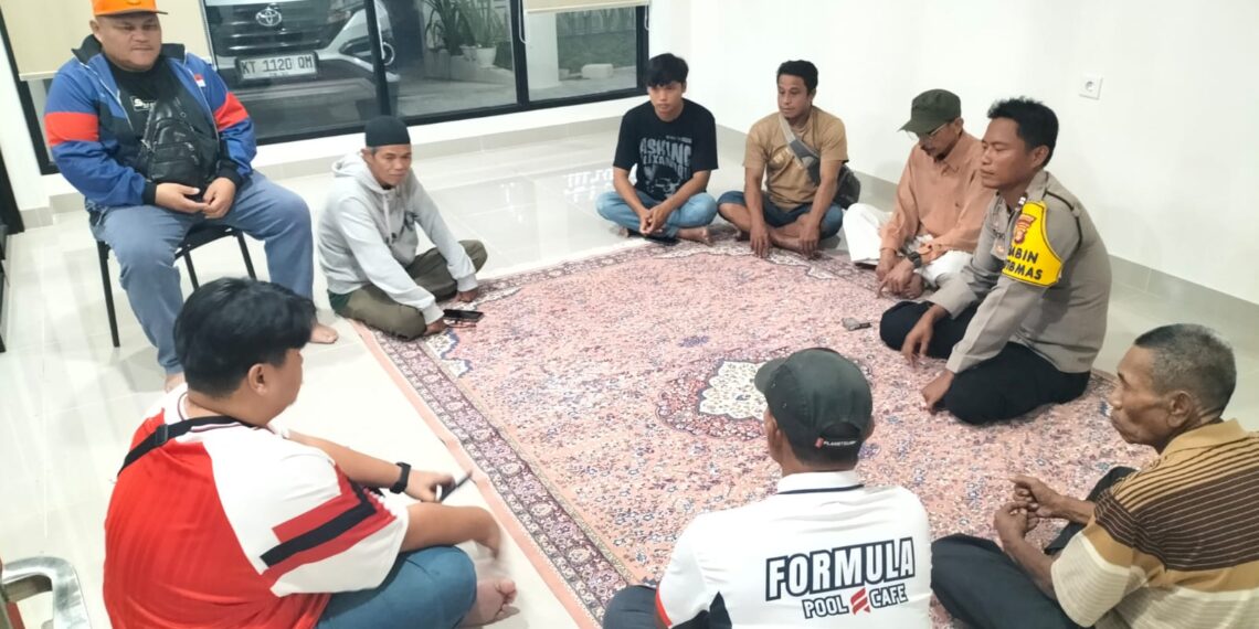 Bhabinkamtibmas Kel. Berebas Tengah Lakukan Sosialisasi Pengamanan Swakarsa