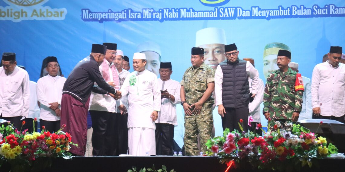 Tabligh Akbar Isra Mi’raj di Santan Ulu : Polres Bontang Siagakan 40 Personel Lakukan Pengamanan Humanis